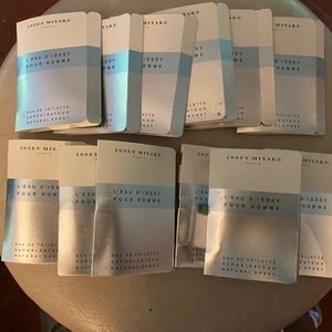 ISSEY MIYAKE L’EAU D’ISSEY EAU DE TOILETTE POUR HOMME 12-PACK 1.2 ml